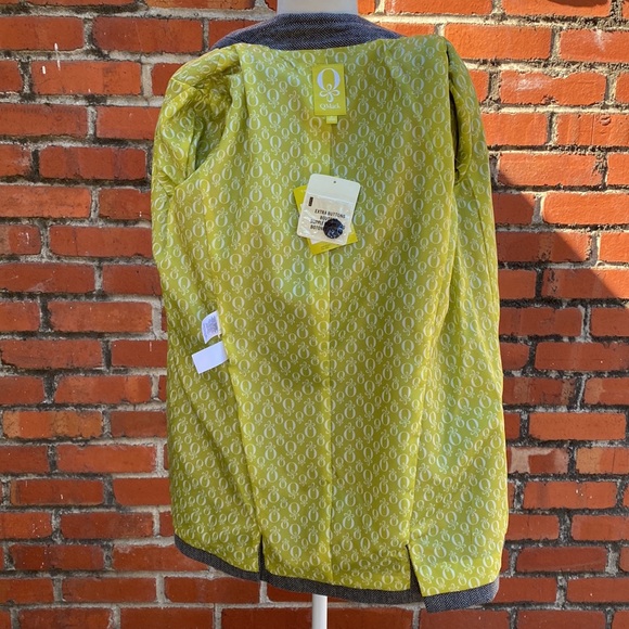 ❌SOLD❌ ✨NWT QMack Grey Combo Blazer. 2 Buttons and 2 Outer Pockets. Size Small. - Picture 6 of 11